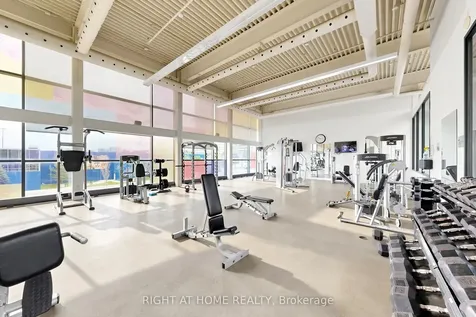 29 Singer Court Toronto ON M2K 0B3