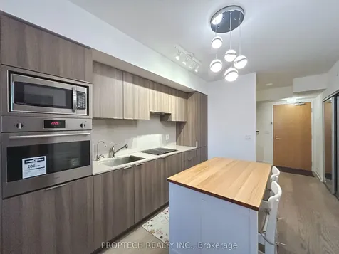 11 Wellesley Street W Toronto ON M4Y 0G4