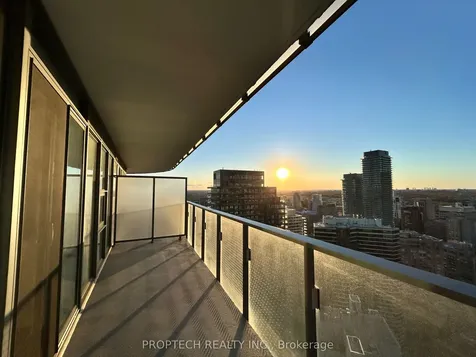 11 Wellesley Street W Toronto ON M4Y 0G4