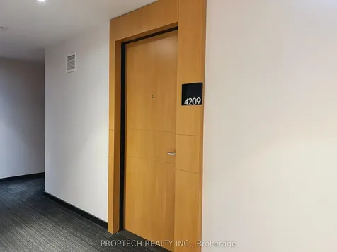 11 Wellesley Street W Toronto ON M4Y 0G4