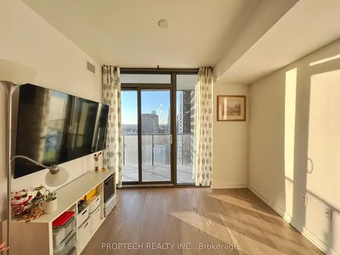 11 Wellesley Street W Toronto ON M4Y 0G4