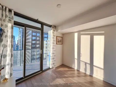 11 Wellesley Street W Toronto ON M4Y 0G4