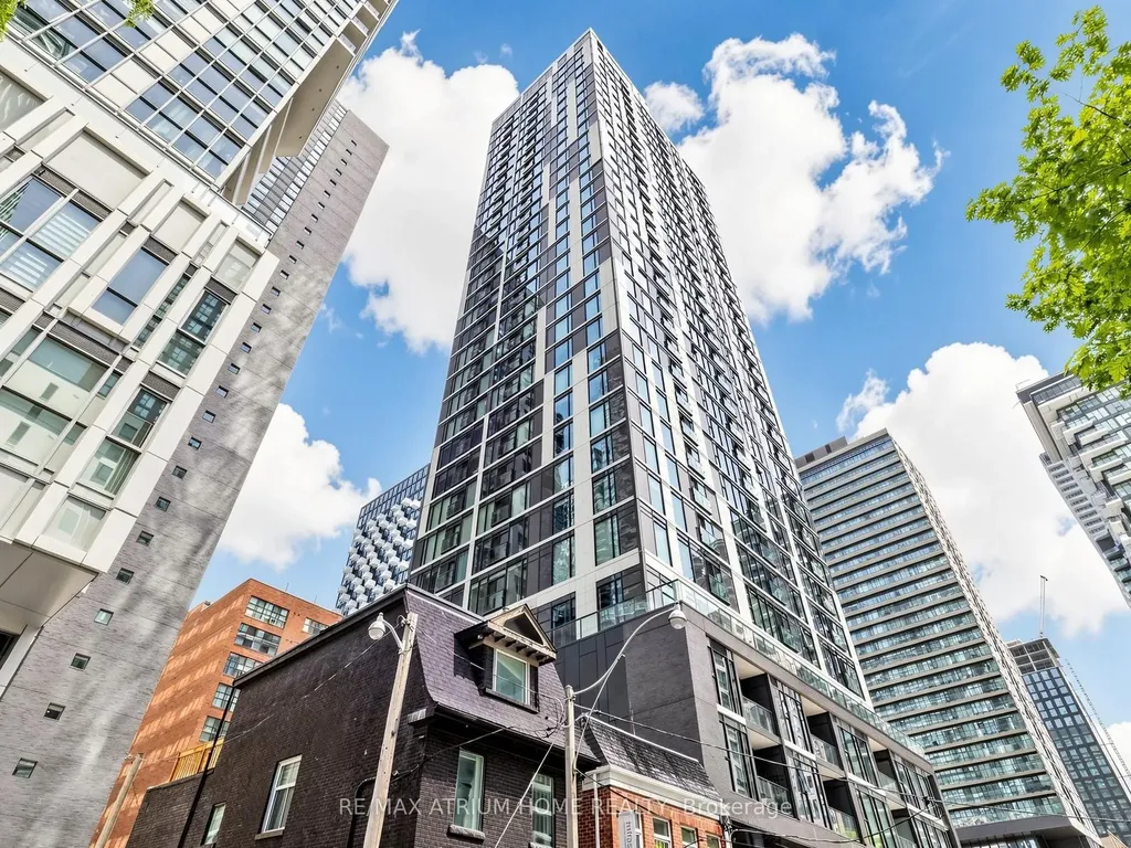 65 Mutual Street Toronto ON M5B 0E5