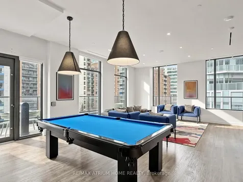 65 Mutual Street Toronto ON M5B 0E5