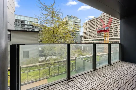 629 King Street W Toronto ON M5V 0G9