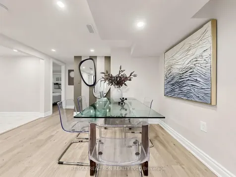 76 Clancy Drive Toronto ON M2J 2V8