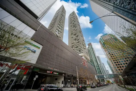 100 Harbour Street Toronto ON M5J 0B5