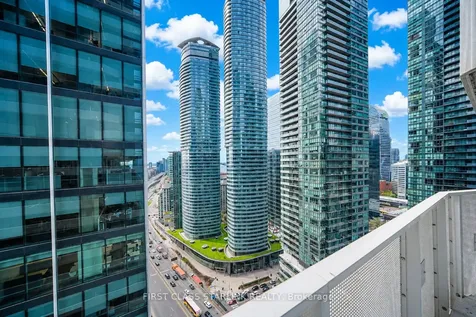 100 Harbour Street Toronto ON M5J 0B5