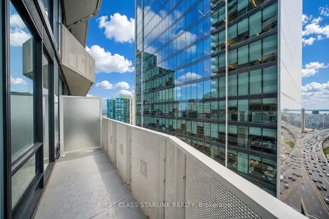 100 Harbour Street Toronto ON M5J 0B5