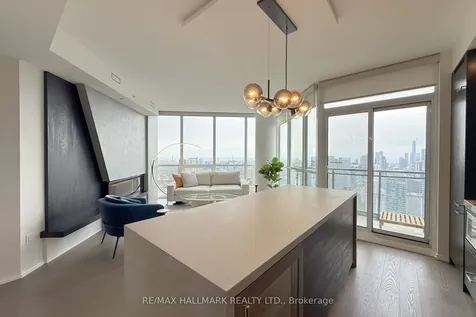 45 Charles Street E Toronto ON M4Y 0B8