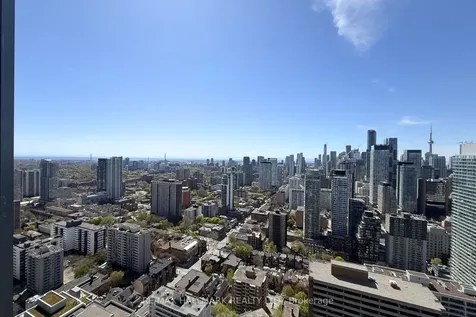 45 Charles Street E Toronto ON M4Y 0B8