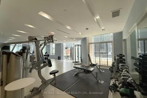45 Charles Street E Toronto ON M4Y 0B8