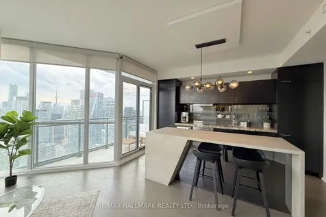 45 Charles Street E Toronto ON M4Y 0B8