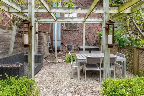73 Berkeley Street Toronto ON M5A 2W5