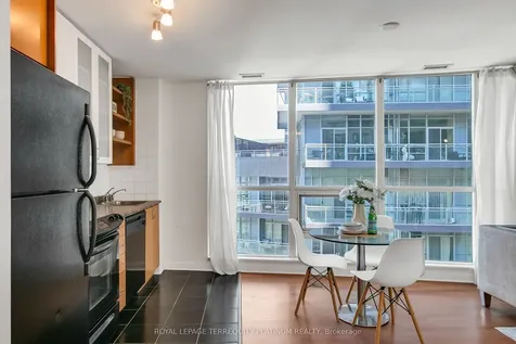 600 Fleet Street Toronto ON M5V 1B7