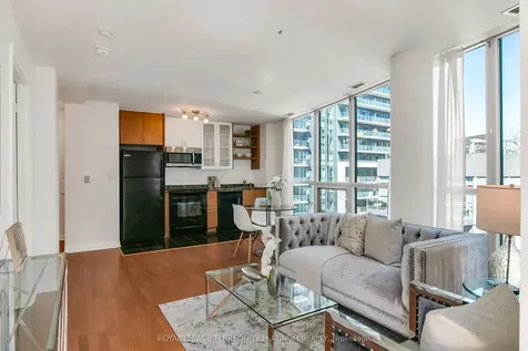 600 Fleet Street Toronto ON M5V 1B7