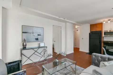 600 Fleet Street Toronto ON M5V 1B7