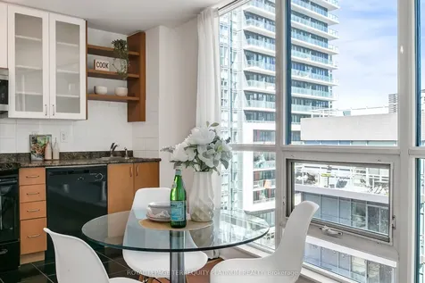 600 Fleet Street Toronto ON M5V 1B7