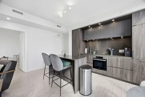 35 Mercer Street Toronto ON M5V 0V1