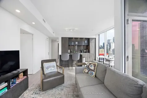 35 Mercer Street Toronto ON M5V 0V1