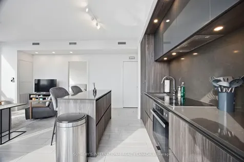 35 Mercer Street Toronto ON M5V 0V1