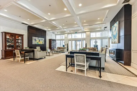 33 Empress Avenue Toronto ON M2N 6Y7