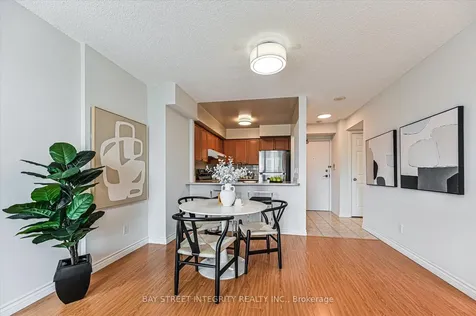 33 Empress Avenue Toronto ON M2N 6Y7