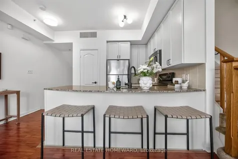 88 Carr Street Toronto ON M5T 1B7
