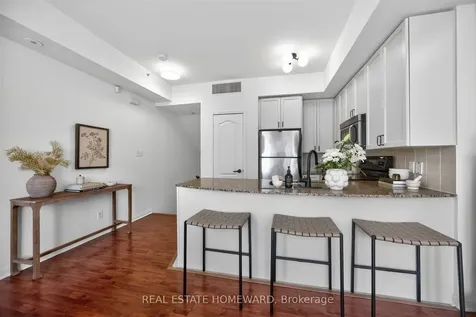 88 Carr Street Toronto ON M5T 1B7