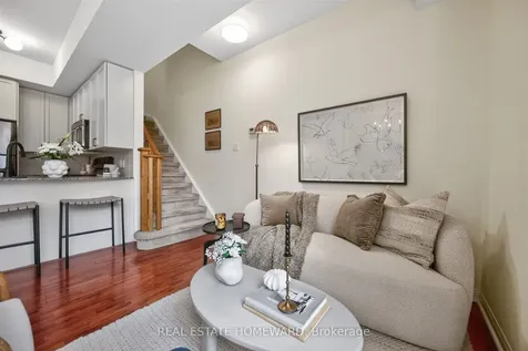 88 Carr Street Toronto ON M5T 1B7