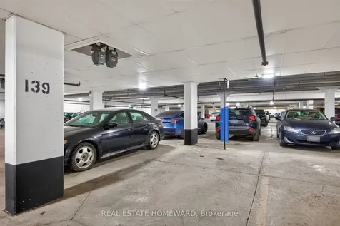 88 Carr Street Toronto ON M5T 1B7