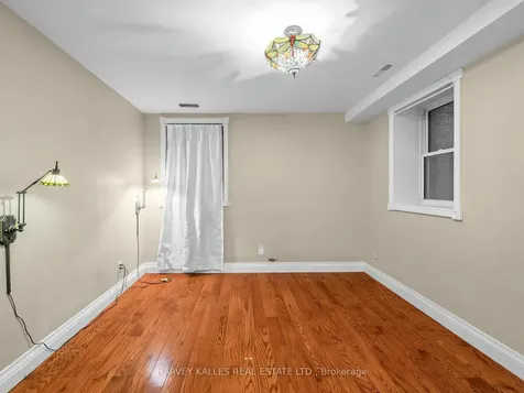 258 Harbord Street Toronto ON M6G 1G2