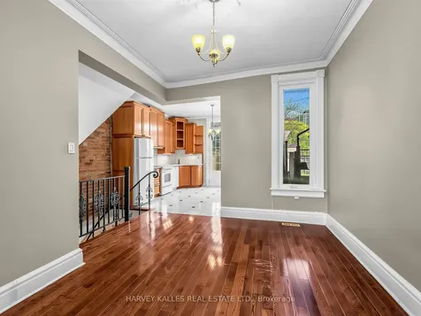 258 Harbord Street Toronto ON M6G 1G2