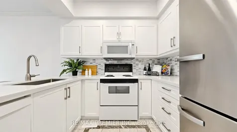 488 Woburn Avenue Toronto ON M5M 1L7