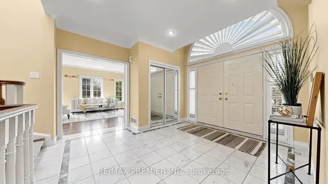 488 Woburn Avenue Toronto ON M5M 1L7