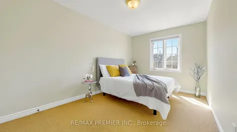 488 Woburn Avenue Toronto ON M5M 1L7