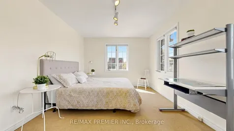 488 Woburn Avenue Toronto ON M5M 1L7