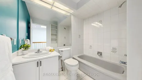 488 Woburn Avenue Toronto ON M5M 1L7