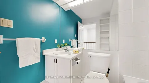 488 Woburn Avenue Toronto ON M5M 1L7