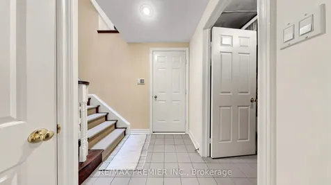 488 Woburn Avenue Toronto ON M5M 1L7