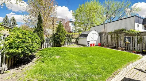 488 Woburn Avenue Toronto ON M5M 1L7