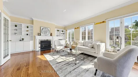 488 Woburn Avenue Toronto ON M5M 1L7