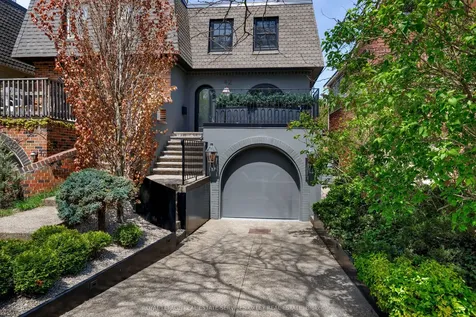 42 Rowanwood Avenue Toronto ON M4W 1Y7