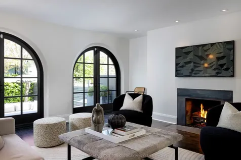 42 Rowanwood Avenue Toronto ON M4W 1Y7