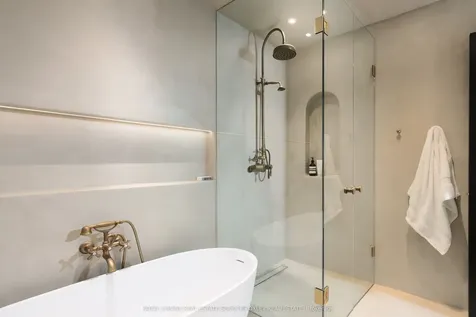 42 Rowanwood Avenue Toronto ON M4W 1Y7