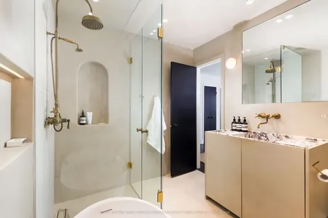 42 Rowanwood Avenue Toronto ON M4W 1Y7