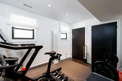 42 Rowanwood Avenue Toronto ON M4W 1Y7