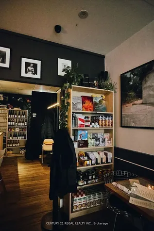 1134 Dundas Street W Toronto ON M6J 1X2