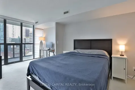 110 Charles Street E Toronto ON M4Y 1T5