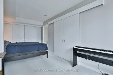 110 Charles Street E Toronto ON M4Y 1T5